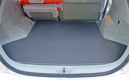 Ворсовые коврики на Toyota Prius Alpha 2011 - 2021 в Мытищах