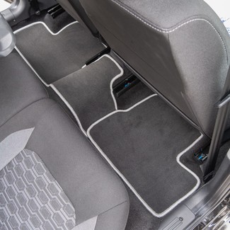 Коврики на Lada (ВАЗ) Granta 2011 - 2025 в Мытищах
