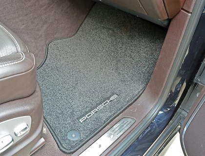 Ворсовые коврики на Porsche Cayenne II 2010 - 2018 в Мытищах