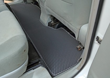 Ворсовые коврики на Toyota Prius Alpha 2011 - 2021 в Мытищах