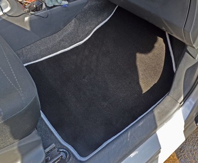 Ворсовые коврики на Toyota Yaris II 2005 - 2011 в Мытищах