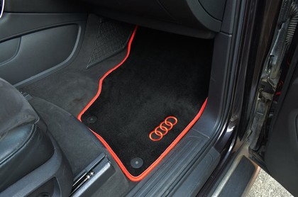 Ворсовые коврики на Audi Q7 I 2005 - 2015 в Мытищах