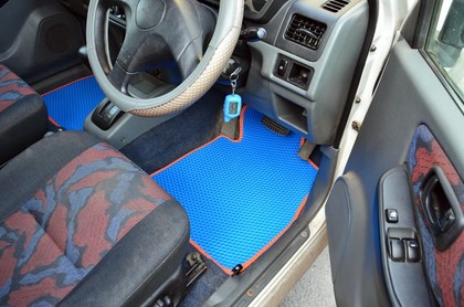 Ворсовые коврики на Nissan Kix 2008 - 2012 в Мытищах