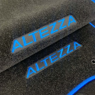 Коврики на Toyota Altezza 1998 - 2005 в Мытищах