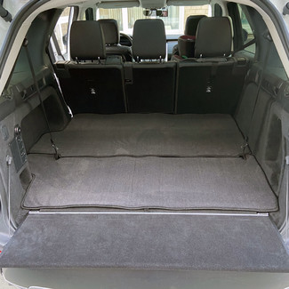 Коврики на Land Rover Discovery V 2016 - 2025 в Мытищах