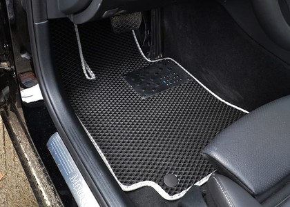 Коврики на Mercedes C (W205) 2014 - 2023 в Мытищах
