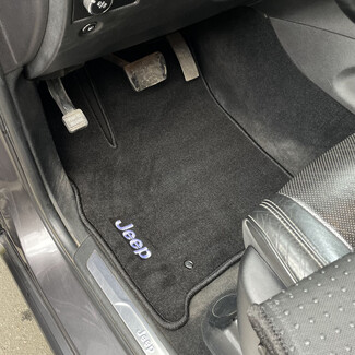Коврики на Jeep Grand Cherokee (WK2) 2010 - 2022 в Мытищах