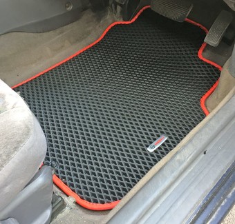 Ворсовые коврики на Nissan Almera I (N15) 1995 - 2000 в Мытищах