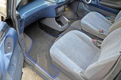 Ворсовые коврики на Toyota Estima Emina (Lucida) 1990 - 2000 в Мытищах
