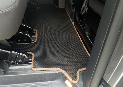 Ворсовые коврики на Volkswagen Caravelle (T6) 2015 - 2019 в Мытищах