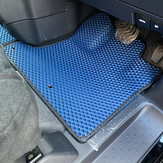 Ворсовые коврики на Nissan Serena (C27) E-Power 2016 - 2022 в Мытищах