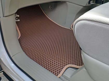 Ворсовые коврики на Toyota Estima III 2006 - 2019 в Мытищах