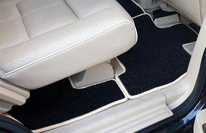Ворсовые коврики на Lincoln Navigator III 2006 - 2017 в Мытищах