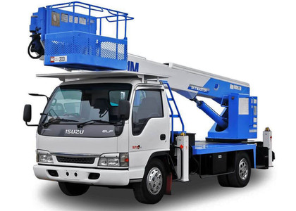 Ворсовые коврики на Isuzu ELF V широкая кабина 1993 - 2011 в Мытищах