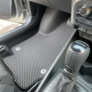 Ворсовые коврики на Skoda Rapid II 2019 - 2025 в Мытищах