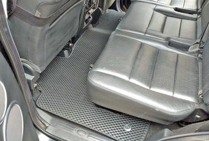 Коврики на Land Rover Discovery III 2004 - 2009 в Мытищах