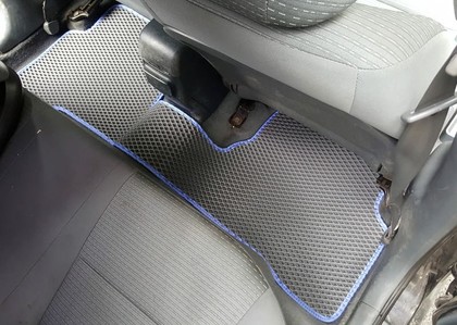 Ворсовые коврики на Nissan Almera Classic (B10) 2006 - 2013 в Мытищах