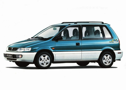 Коврики на Mitsubishi Space Runner I 1991 - 1999 в Мытищах