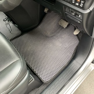 Ворсовые коврики на Toyota Voxy (R80) 2014 - 2021 в Мытищах