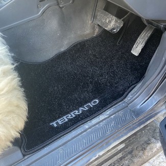 Коврики на Nissan Terrano I (WD21) 1985 - 1995 в Мытищах