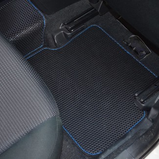 Ворсовые коврики на Mazda Axela II 2009 - 2013 в Мытищах