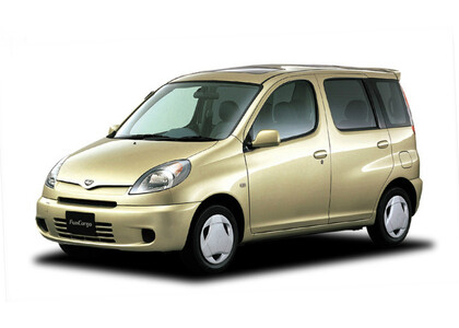 Коврики на Toyota Yaris Verso 1999 - 2006 в Мытищах