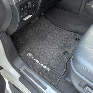 Коврики на Toyota Land Cruiser 200 2007 - 2021 в Мытищах
