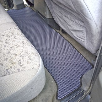 Коврики на Land Rover Discovery II 1998 - 2004 в Мытищах