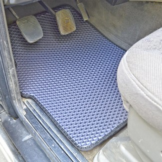 Коврики на Land Rover Discovery II 1998 - 2004 в Мытищах