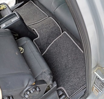Коврики на Land Rover Freelander I 1998 - 2006 в Мытищах