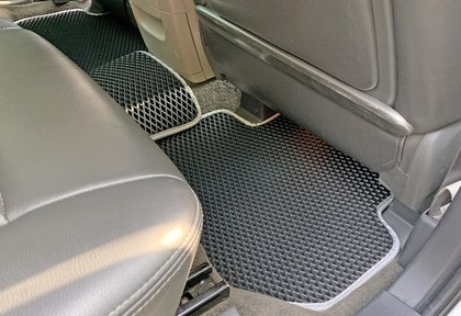 Коврики на Subaru Tribeca 2005 - 2014 в Мытищах