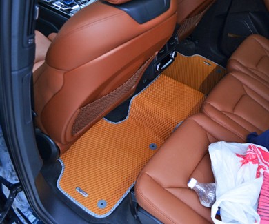 Ворсовые коврики на Audi Q7 II 2015 - 2025 в Мытищах