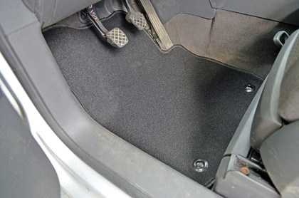Ворсовые коврики на Volkswagen Touran 2003 - 2015 в Мытищах