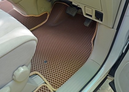 Ворсовые коврики на Toyota Estima III 2006 - 2019 в Мытищах