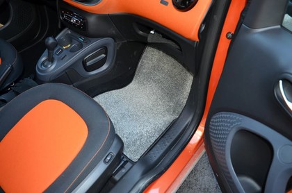 Ворсовые коврики на Smart Fortwo (C453) 2014 - 2025 в Мытищах