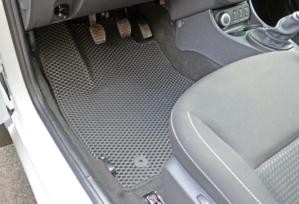 Коврики на Renault Duster I 2011 - 2021 в Мытищах
