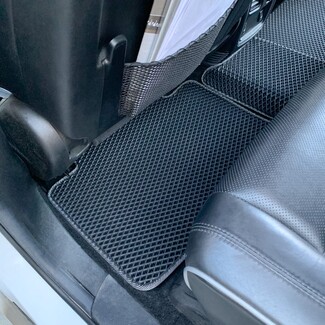 Коврики на Jeep Grand Cherokee (WK2) 2010 - 2022 в Мытищах