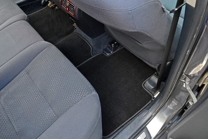 Ворсовые коврики на Toyota Camry (XV50) 2011 - 2018 в Мытищах