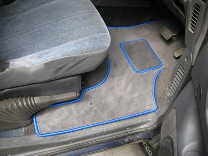 Ворсовые коврики на Toyota Estima Emina (Lucida) 1990 - 2000 в Мытищах