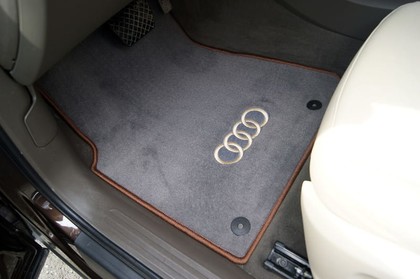 Коврики на Audi Q5 I 2008 - 2017 в Мытищах