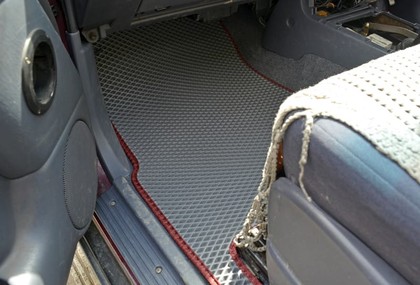 Ворсовые коврики на Toyota Land Cruiser Prado 90 1996 - 2002 в Мытищах