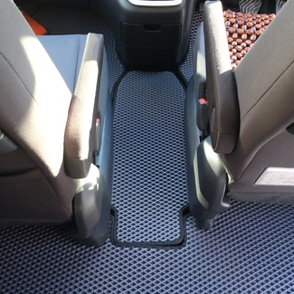 Коврики на Nissan Serena (C27) 2016 - 2022 в Мытищах