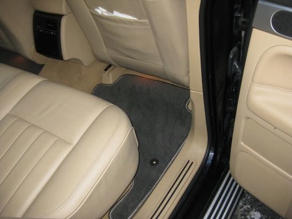 Ворсовые коврики на Volkswagen Touareg I 2002 - 2010 в Мытищах
