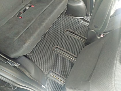 Коврики на Honda StepWGN IV 2009 - 2015 в Мытищах