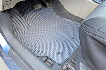 Ворсовые коврики на Toyota Yaris II 2005 - 2011 в Мытищах