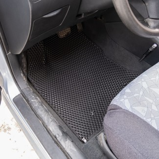 Ворсовые коврики на Toyota Corolla (E12) 2000 - 2007 в Мытищах