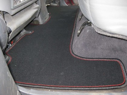 Ворсовые коврики на Toyota Land Cruiser 80 1990 - 1997 в Мытищах