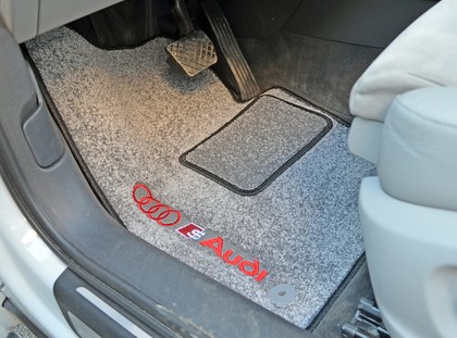 Коврики на Audi Q3 (8U) 2011 - 2019 в Мытищах