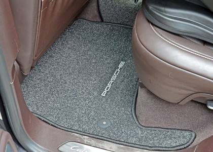 Ворсовые коврики на Porsche Cayenne II 2010 - 2018 в Мытищах