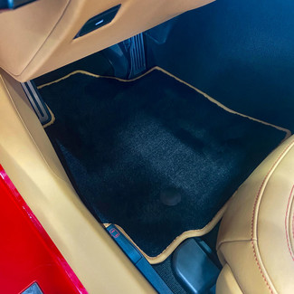 Ворсовые коврики на Chevrolet Corvette 2013 - 2020 в Мытищах